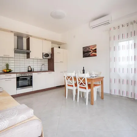 Apartment Ruza *