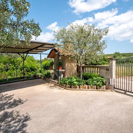 Ruza Apartment Sveti Petar (Zadar)