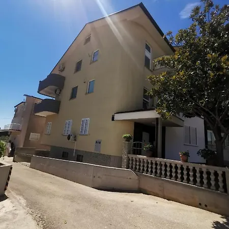 Ruza Sveti Petar (Zadar)