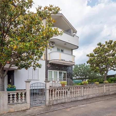 Appartement Ruza